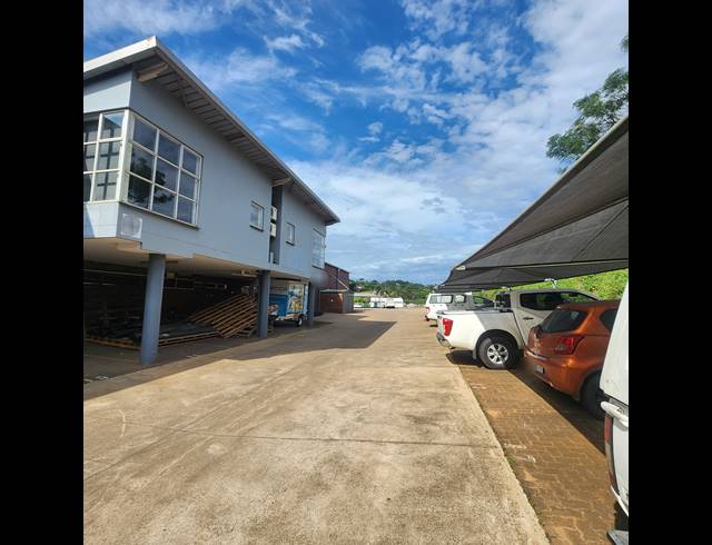 906M² WAREHOUSE TO LET IN GLEN ANIL